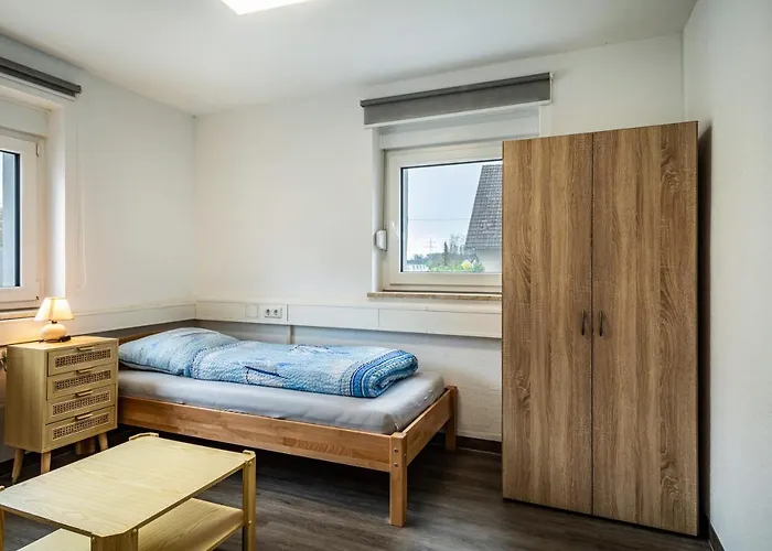 Nguyen Und Le * Neukirch (Tubingen)