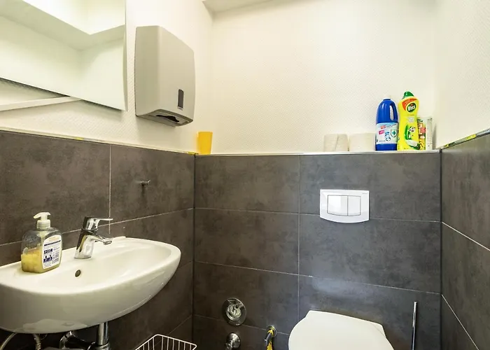 Nguyen Und Le Appartamento Neukirch (Tubingen)