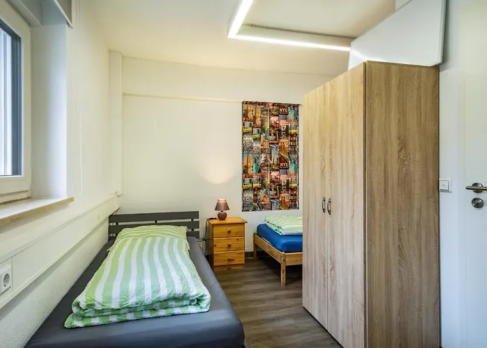 Nguyen Und Le Neukirch (Tubingen)